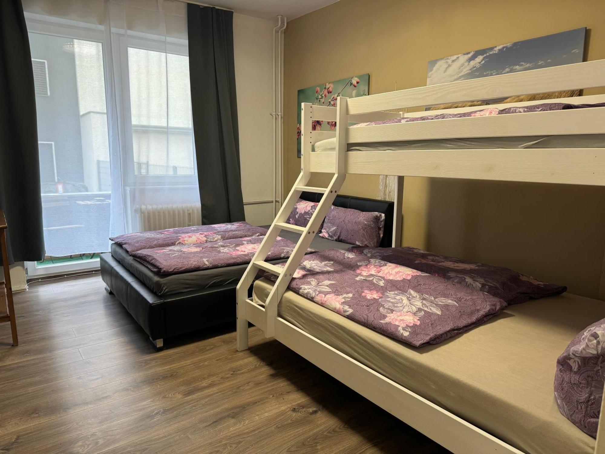 Berlin Pur - Wohnung Fuer Bis Zu 12 Personen エクステリア 写真