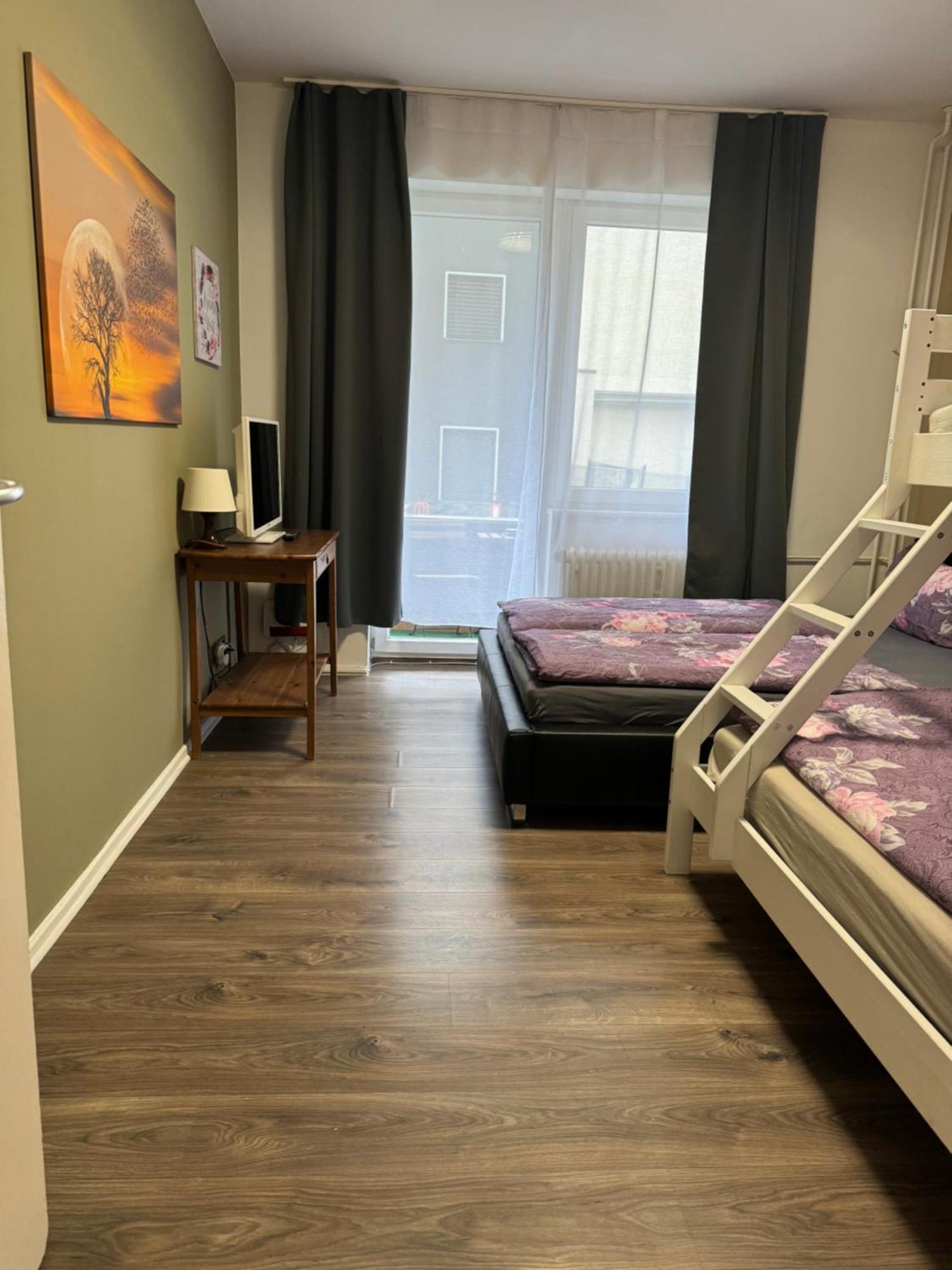 Berlin Pur - Wohnung Fuer Bis Zu 12 Personen エクステリア 写真